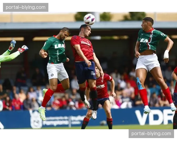 西甲保级大战升温：瓦伦西亚仅领先降级区2分